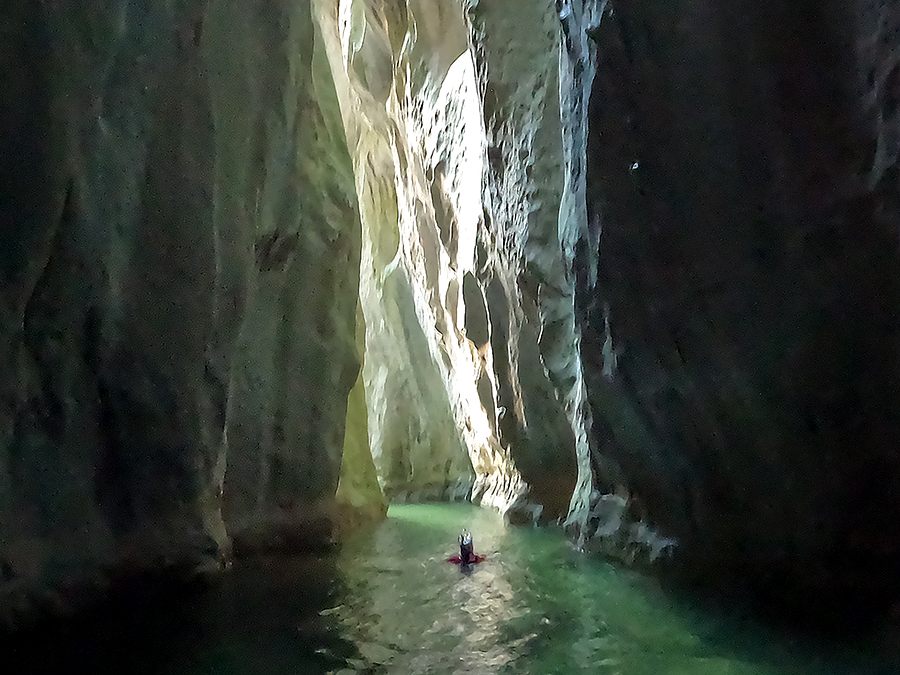 Un des plus beau canyon de Majorque avec des parois haute de plus de 100 mètres.