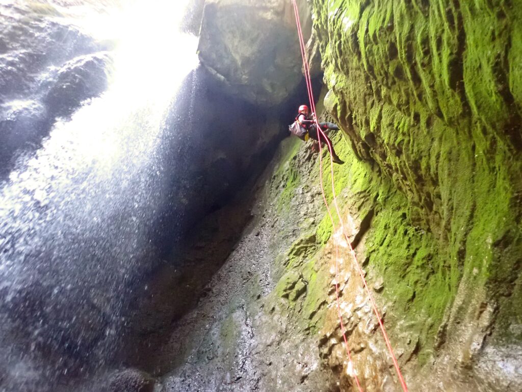 La fameuse cascade d'Angon
