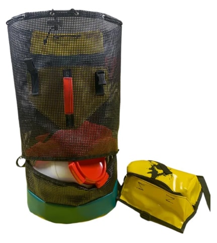 Sac canyoning avec grande grille d’évacuation pour limiter la fatigue